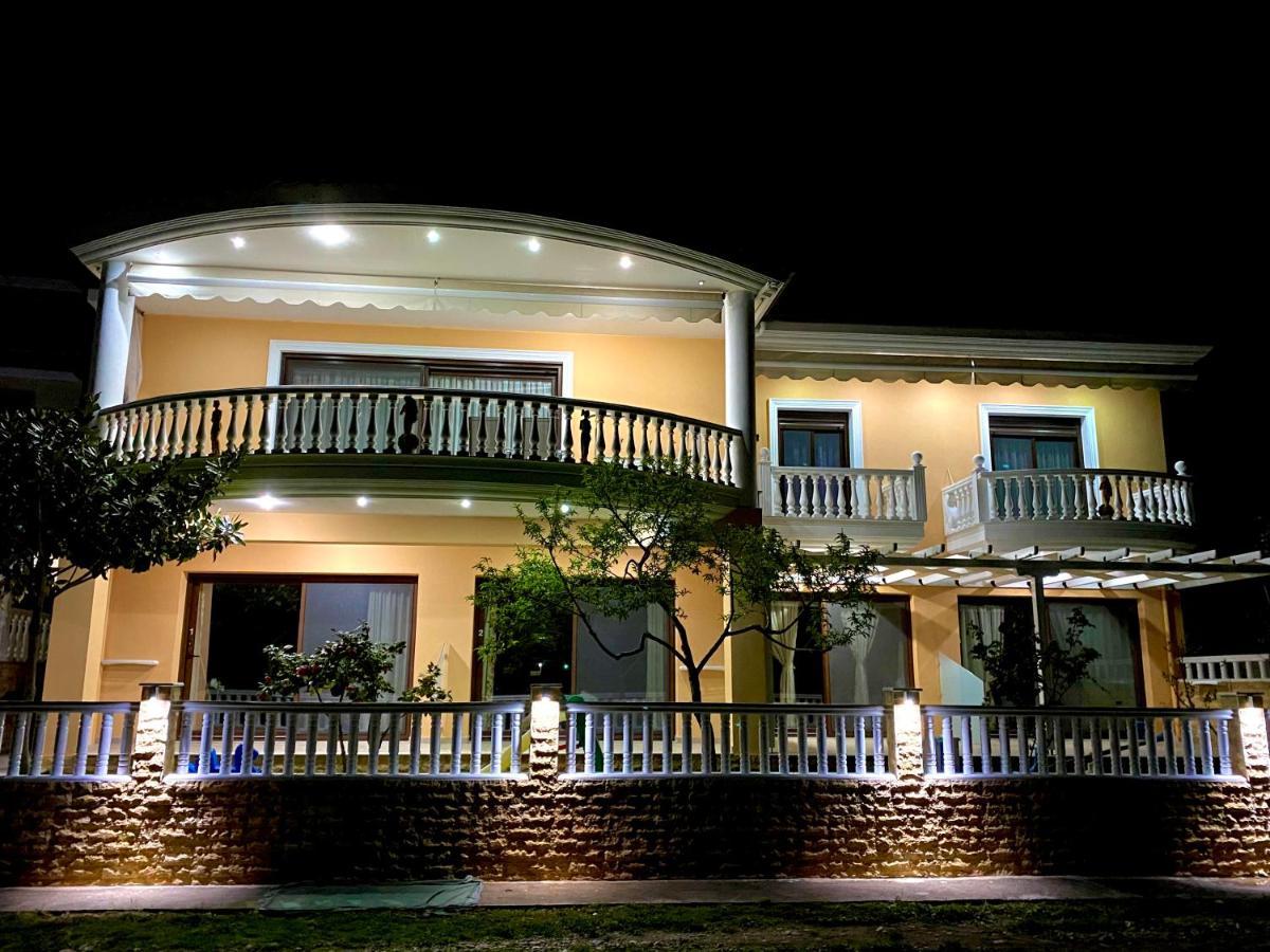 Thea Apartments Skala Marion Luaran gambar