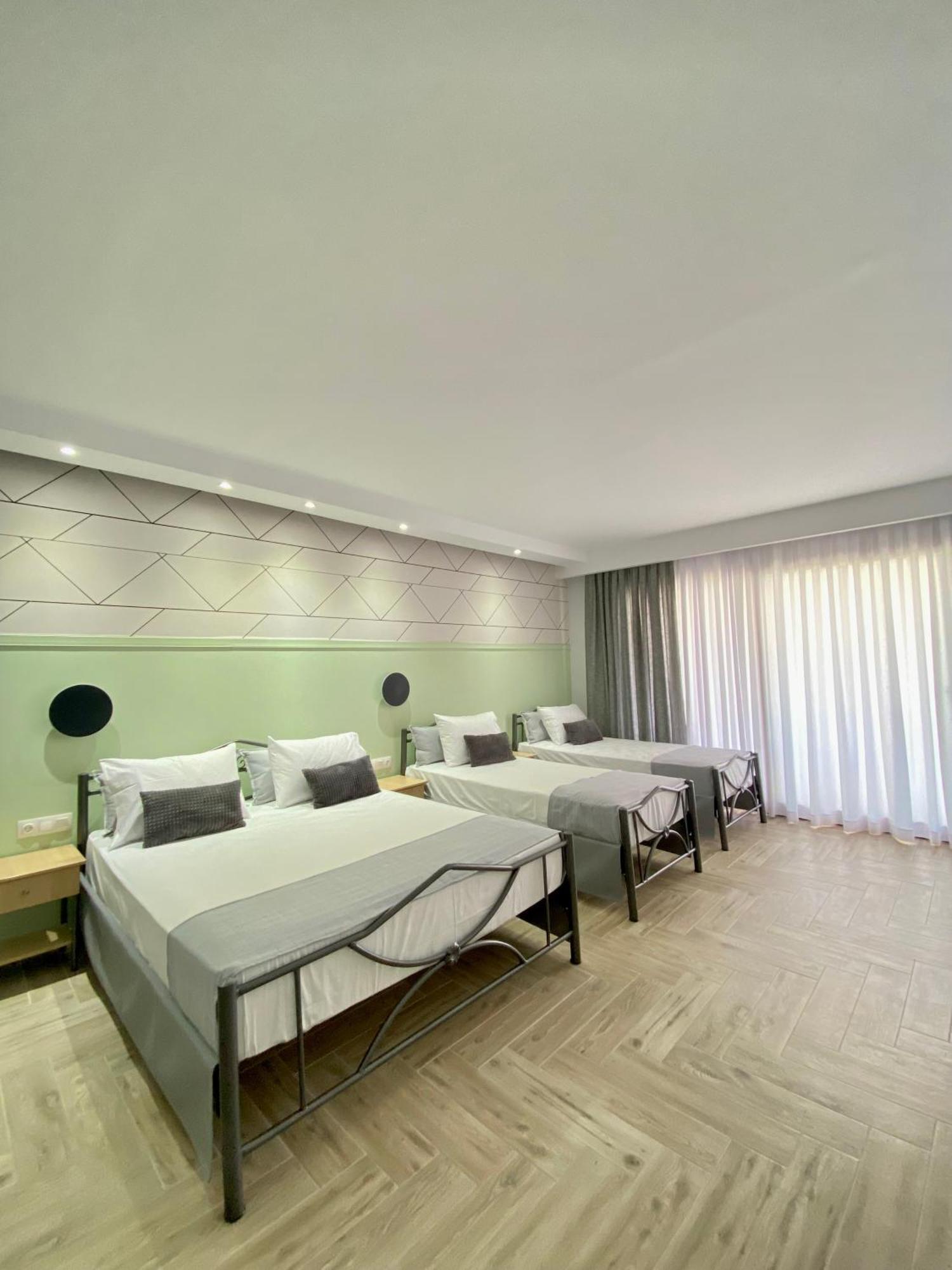 Thea Apartments Skala Marion Luaran gambar