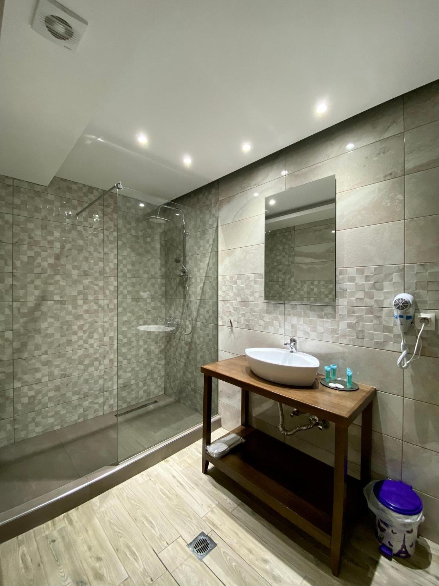 Thea Apartments Skala Marion Luaran gambar